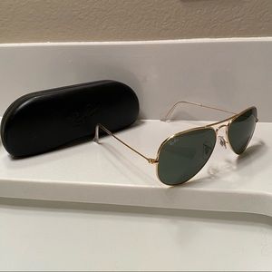 Ray-Ban Aviator Sunglasses